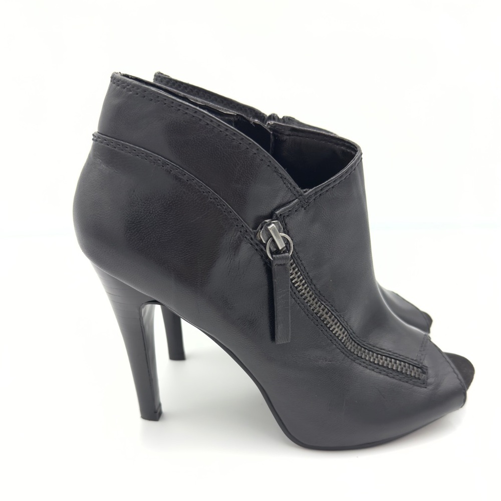 Nine West Elegant Black Ankle Boots